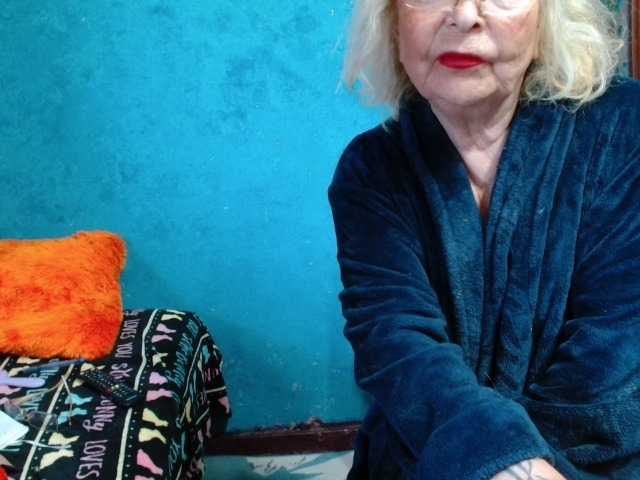 milo4ka77's BongaCams show and profile