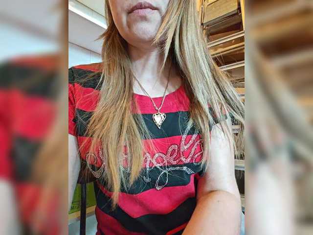 Misslyolika live cam on BongaCams