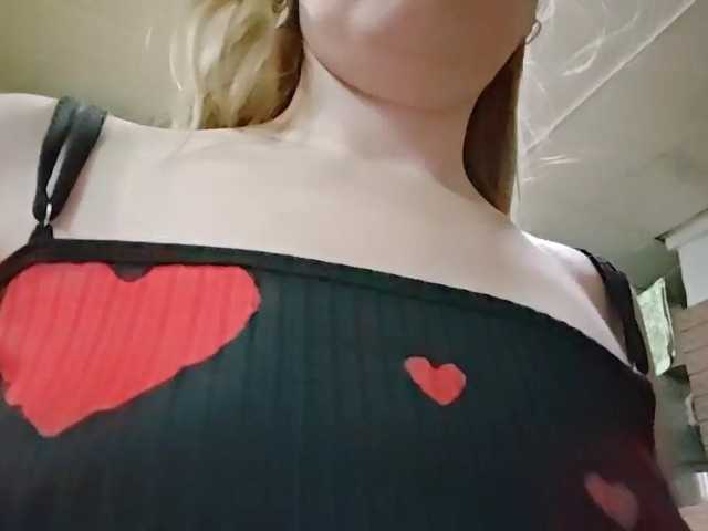 Misslyolika live cam on BongaCams