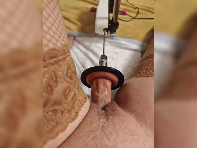 Misslyolika live cam