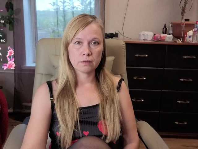 Misslyolika live cam on BongaCams