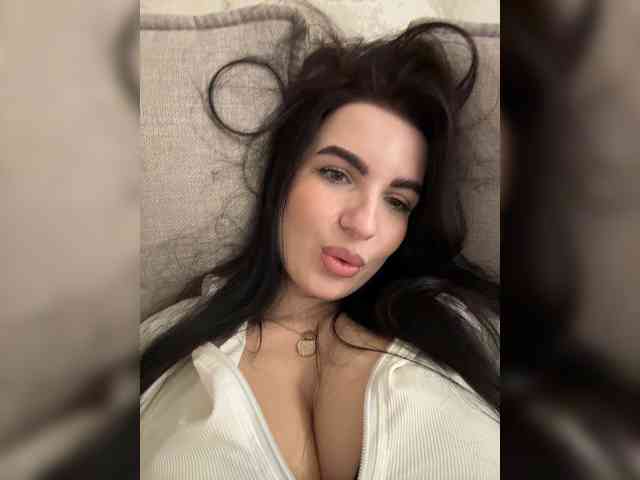 Swarowskaya Sex Cam Show