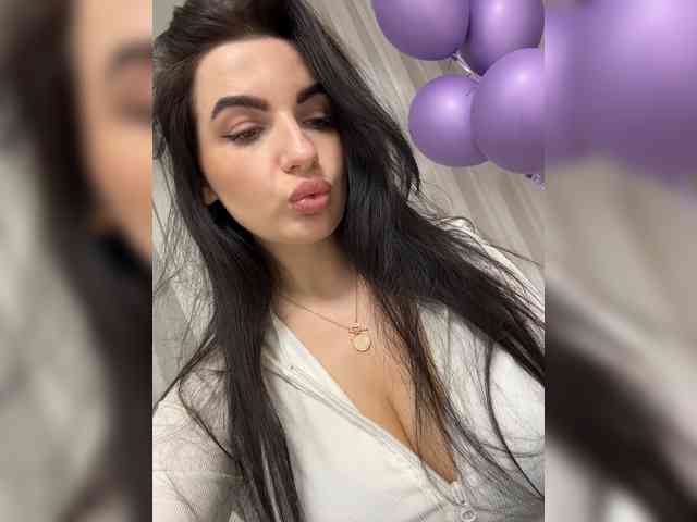 Swarowskaya Sex Cam Show