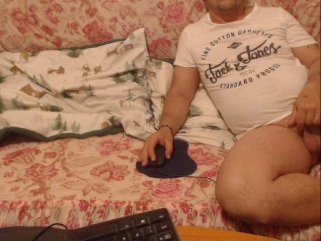 sweetcouplesw's BongaCams show and profile