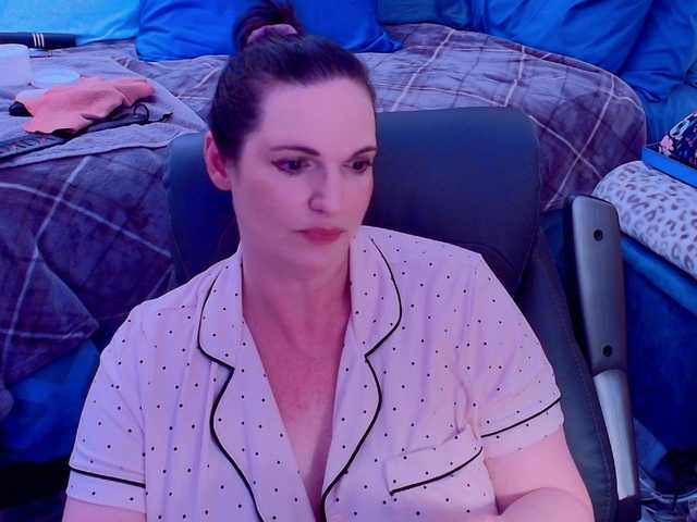 ninajaymes cam belle