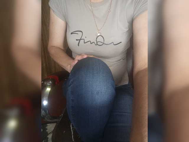 SexyNaturalka live cam on BongaCams