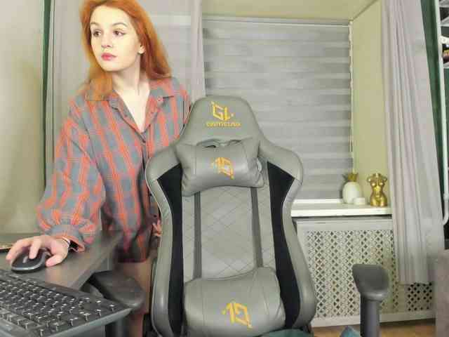 1_Aariella_1 webcam