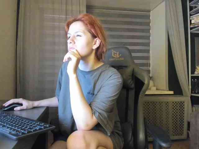 1_Aariella_1 webcam