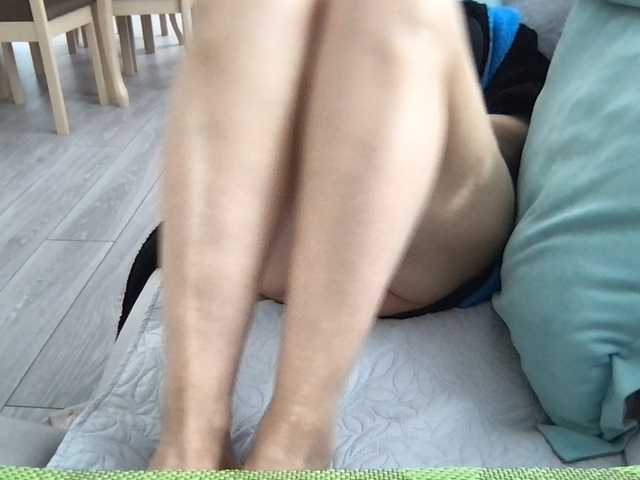 mmiissiiss1's BongaCams show and profile