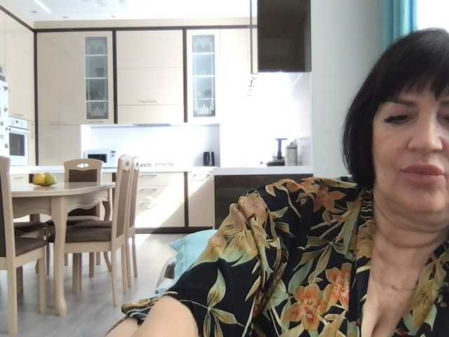 mmiissiiss1 live cam