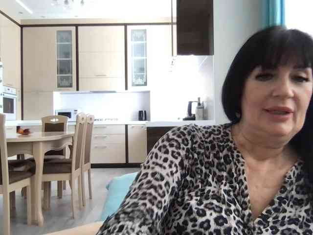 mmiissiiss1 Live Webcam on BongaCams