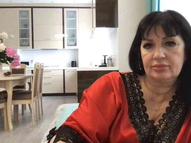 mmiissiiss1 Live Webcam on BongaCams