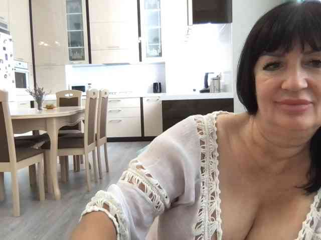 mmiissiiss1 Live Webcam on BongaCams