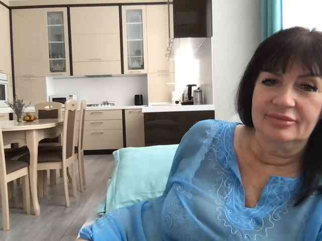 mmiissiiss1's live room