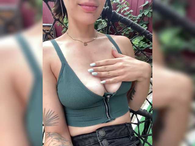 Hotbaby23