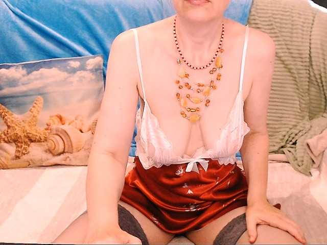 oksiss live cam on BongaCams