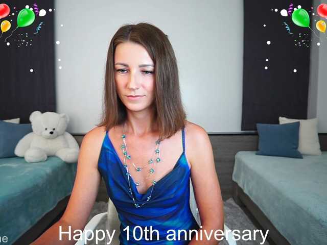Anna_Shine live cam on BongaCams