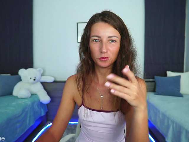 Anna_Shine