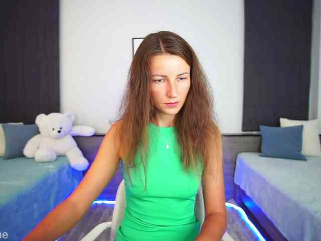 Anna_Shine webcam