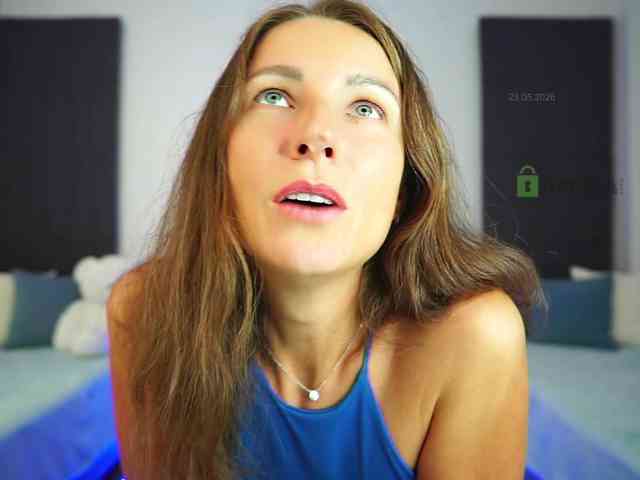 Anna_Shine