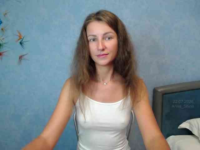 Anna_Shine webcam