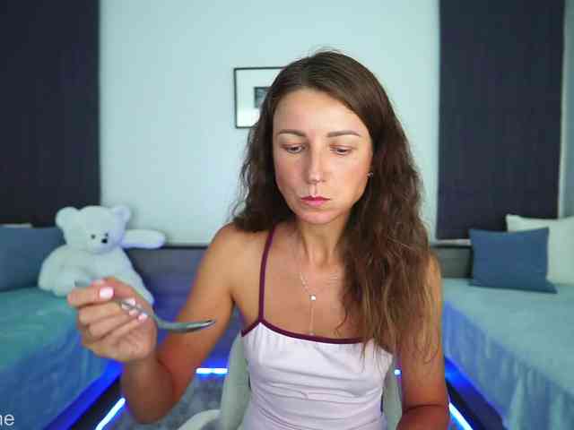 Anna_Shine webcam