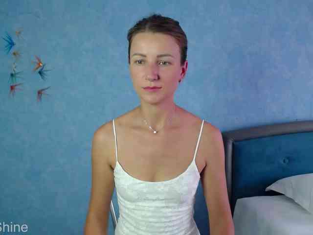 Anna_Shine webcam