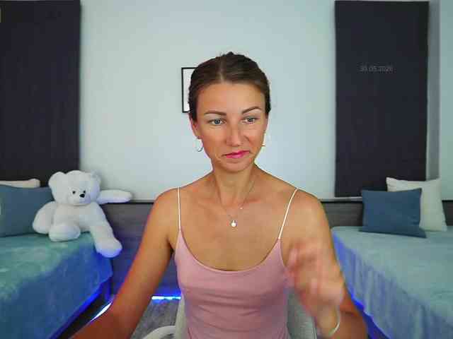 MsSun Live Webcam on BongaCams
