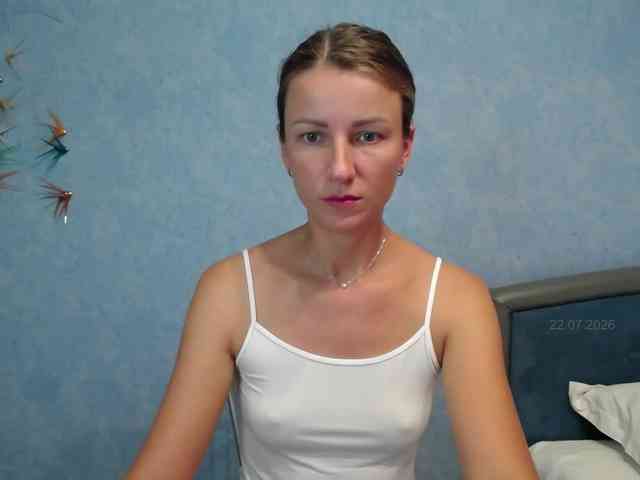 Anna_Shine webcam