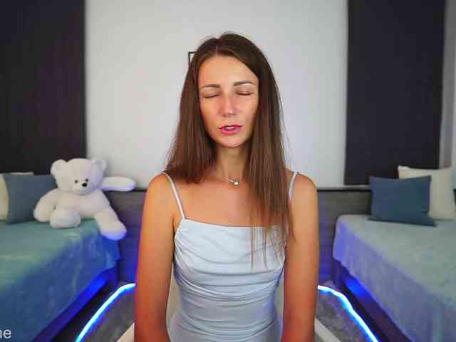 Anna_Shine webcam