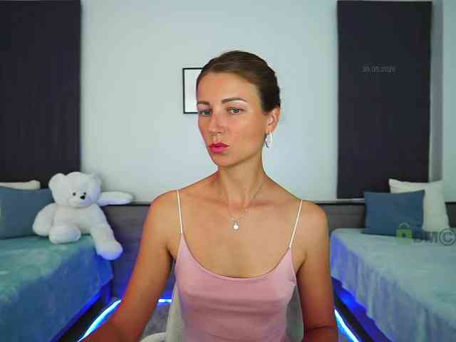 Anna_Shine webcam