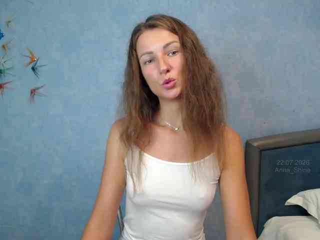 Anna_Shine webcam