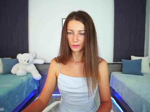Anna_Shine webcam