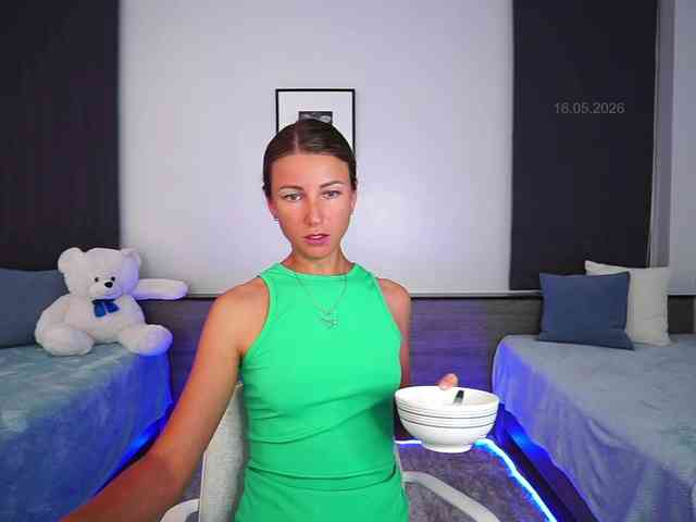 Anna_Shine webcam