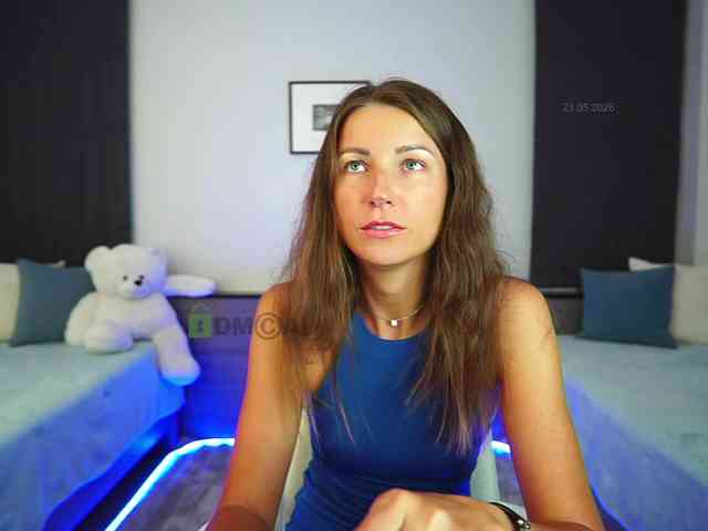 Anna_Shine webcam