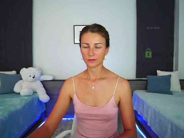 Anna_Shine webcam
