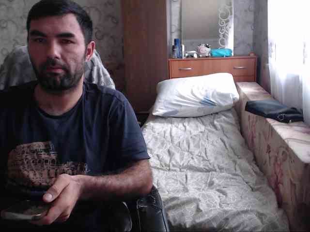Shaxzodjonaka Live Webcam on BongaCams