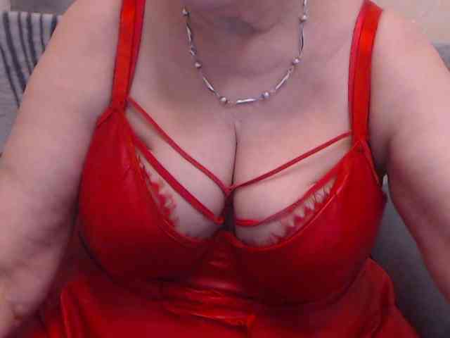 SugarBoobs webcam