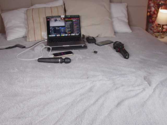 SexyGames live cam on BongaCams