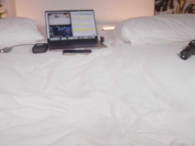 SexyGames live cam on BongaCams