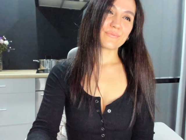 Dixii_life, en vivo ahora en BongaCams