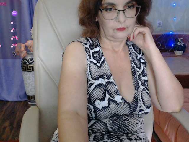 xxxRosexxx live cam on BongaCams