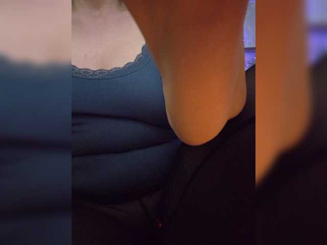 xxxRosexxx's BongaCams show and profile