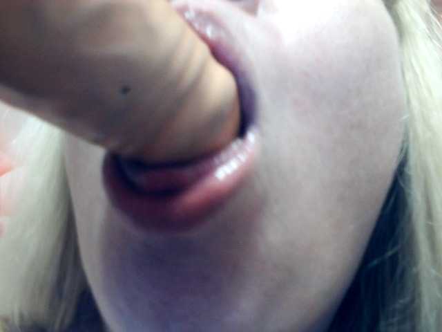 lilia103 live sex show