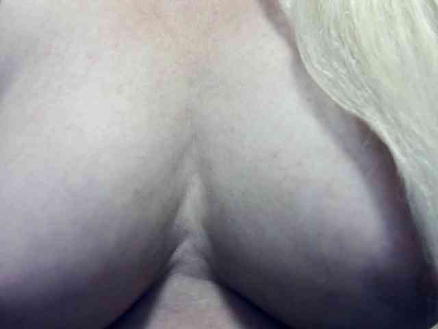 Lilia103 webcam