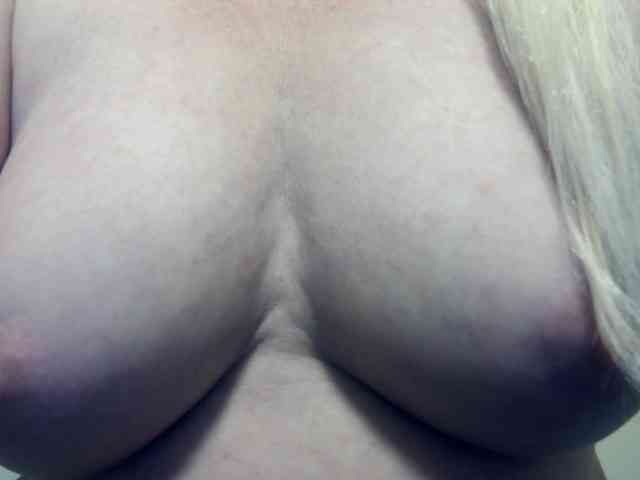 Lilia103 webcam