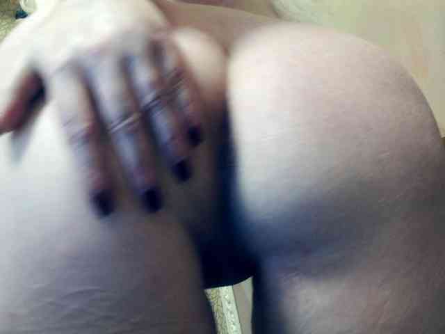 Lilia103 webcam