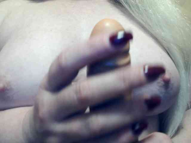 Lilia103 webcam