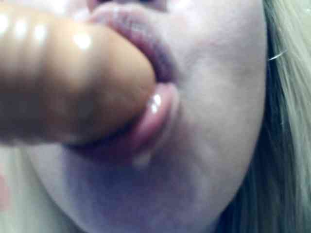Lilia103 webcam