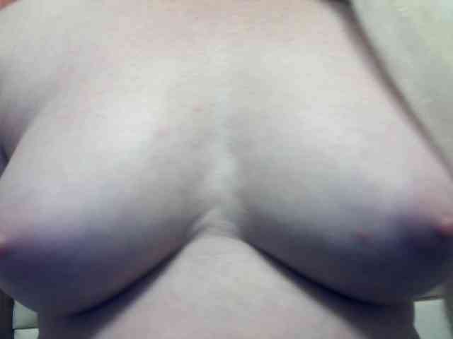 Lilia103 webcam